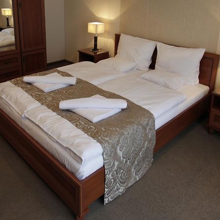 Hotel Brill Orosháza Pokoj fotografie