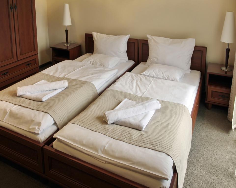Hotel Brill Orosháza Pokoj fotografie